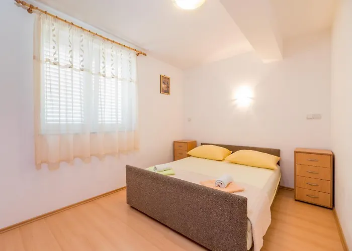 Ljubica Garden Appartement *